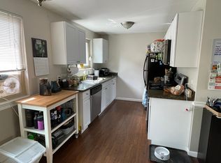1145 NW 63rd St APT 5, Seattle, WA 98107