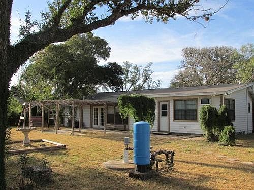 3rd image of 2176 Old Houston Hwy