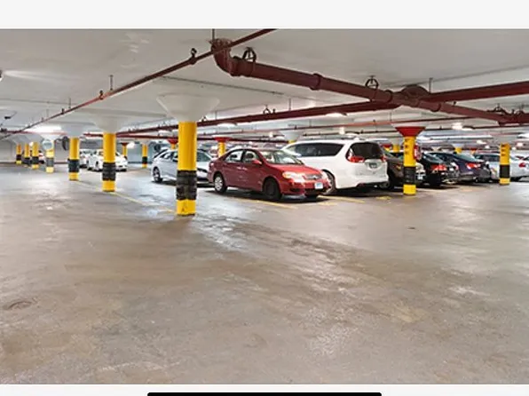 7061 N Kedzie Ave Suite 206, Chicago, IL 60645