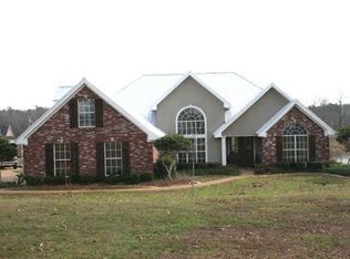 1870 Misty Ln, Terry, MS 39170