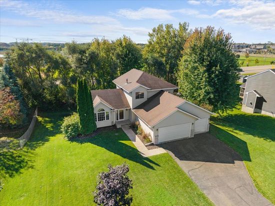 3936 Homestead Dr, Woodbury, MN 55125