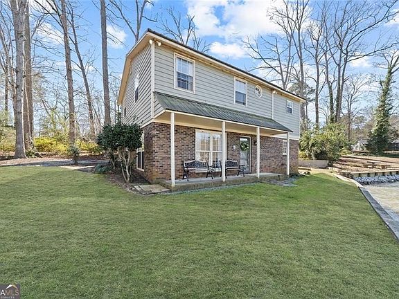 4th image of 121 Little Riverview Rd