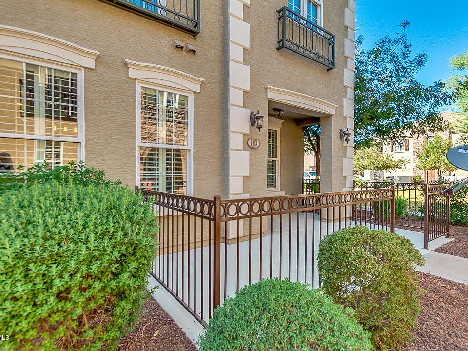 1st image of 2767 S Equestrian Dr Unit 103