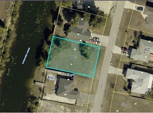 2702 NW 4th Pl, Cape Coral, FL 33993