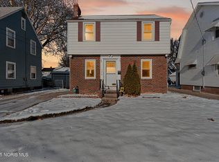 1374 Wildwood Rd, Toledo, OH 43614