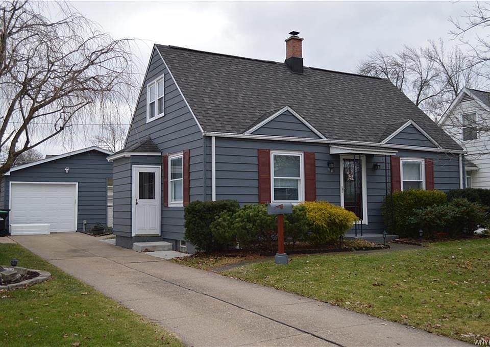 1st image of 118 Old Colony Ave
