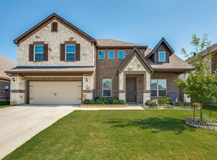 290 Hilltop Dr, Justin, TX 76247