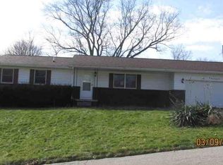 375 Curtis St, Sharon, PA 16146