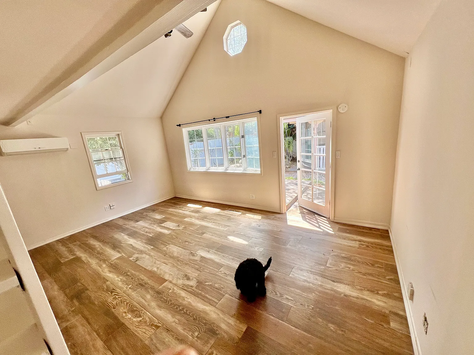 1 bed, 600 sqft, $1,995 — Photo 3