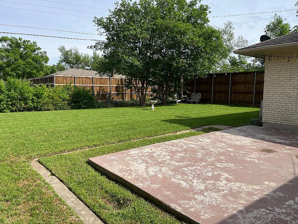 2nd image of 3904 Ashville Dr