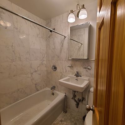 5th image of 352 E 89th St APT 2B