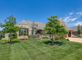 10602 E Mosaic St, Wichita, KS 67206