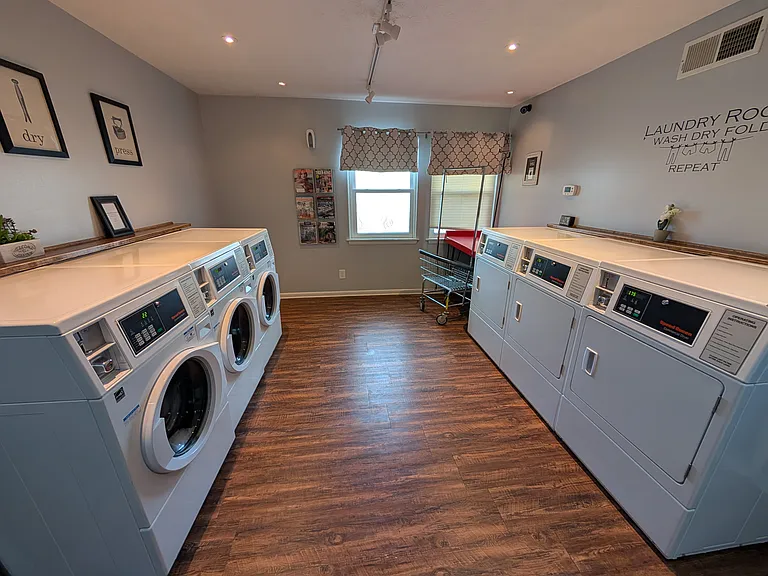 509 S Detroit St #5 — Photo 9