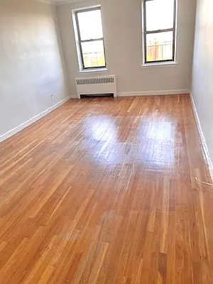 Rented by Chana Ofek, LREB | media 17