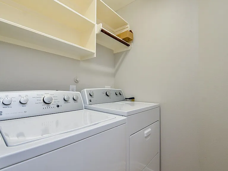 24514 Springwood Glen Ln — Photo 14