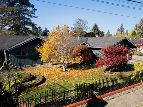 721 SE 154th Ave, Portland, OR 97233