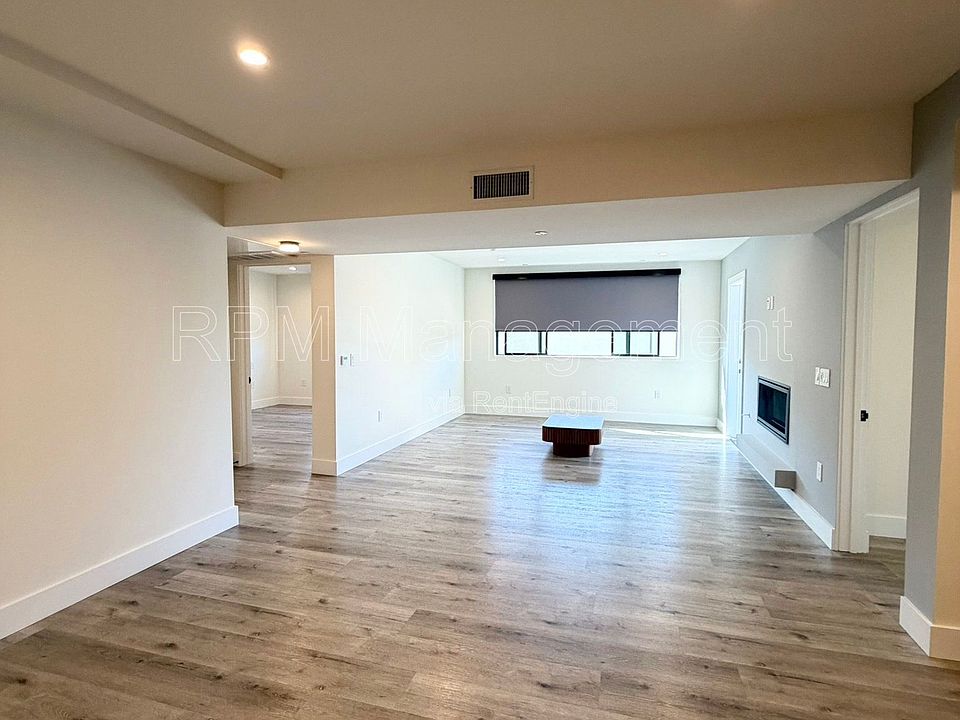 1st image of 5923 Laurel Canyon Blvd #401