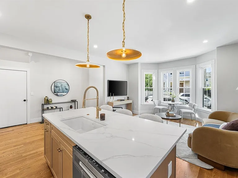 14 Harbor View St #1 — Photo 10