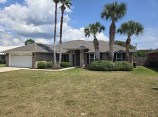 2487 Heritage Cir, Navarre, FL 32566