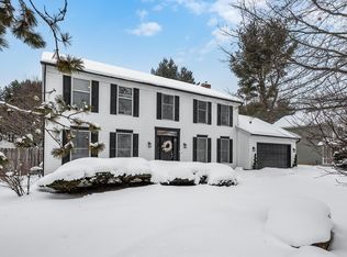 6136 Sablewood Cir, Portage, MI 49024