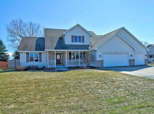 1903 E Lydia Ln, Appleton, WI 54915