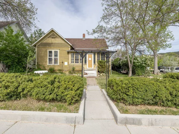 703 12th St, Rapid City, SD 57701