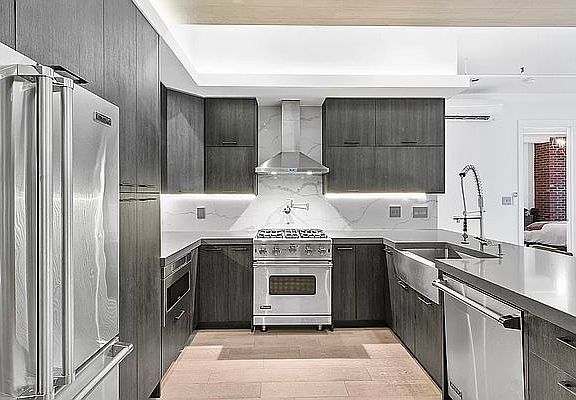 5th image of 9 E 16th St APT 3A