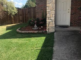 225 Rentz Place Cir, Weatherford, TX 76086