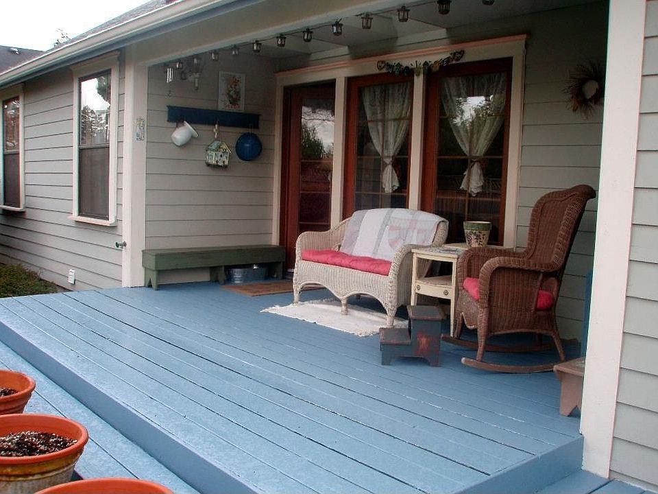 2nd image of 153 McElroy Pl