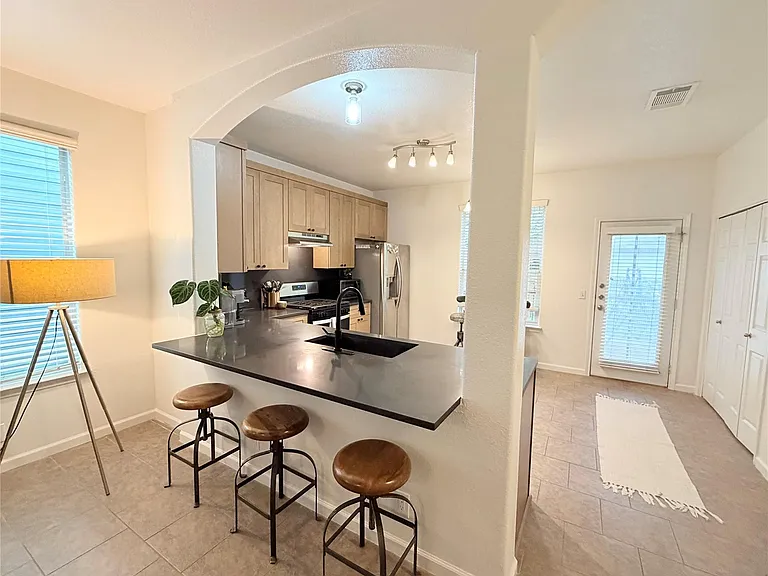 2419 Allred Dr #B — Photo 6