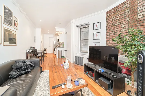 Rented by Living New York | media 7