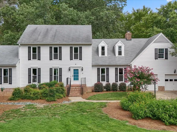 18 Surrey Ln, Durham, NC 27707