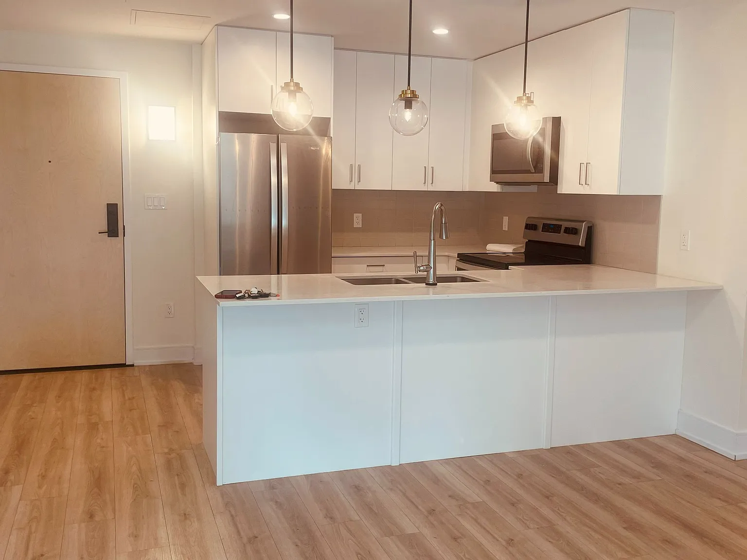 2 bed, $2,299 — Photo 3