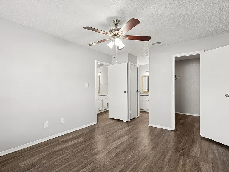 Belmont Place — Photo 9