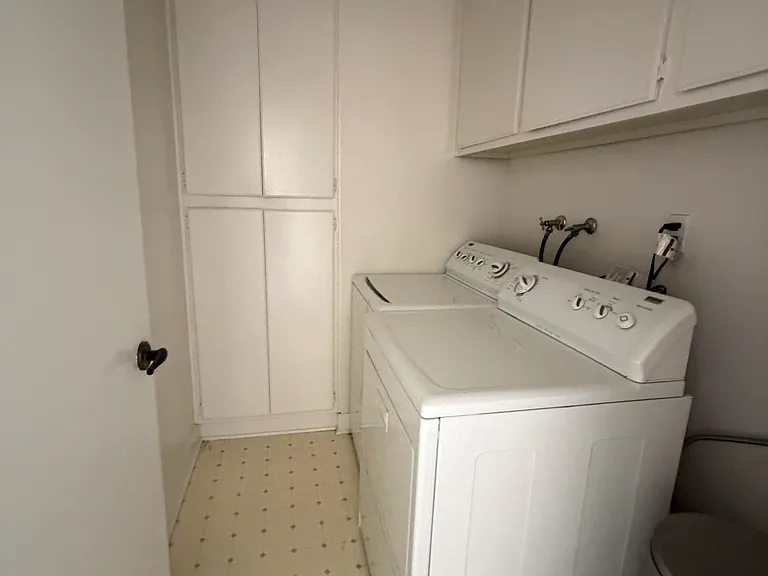 18241 Andrea Cir N #2 — Photo 24