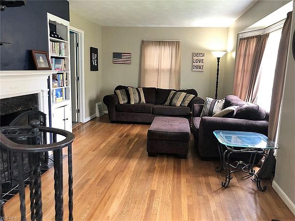 4th image of 4178 W 62nd St
