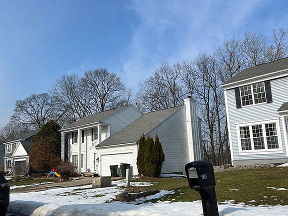 2nd image of 537 Arlington Dr