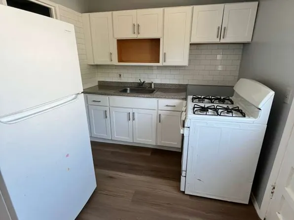 (undisclosed Address), New Haven, CT 06513