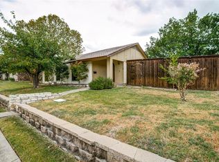 2110 Sheraton Dr, Carrollton, TX 75007