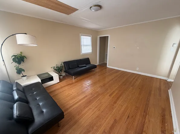 (undisclosed Address), Valley Stream, NY 11580