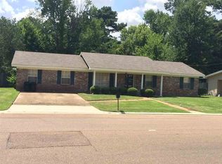 415 Pemberton Dr, Pearl, MS 39208