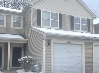 1270 Brookdale Dr, Carpentersville, IL 60110