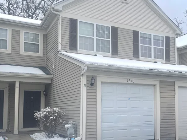 1270 Brookdale Dr, Carpentersville, IL 60110