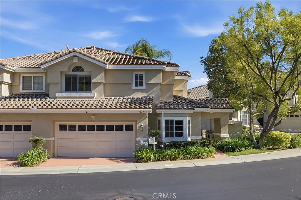 4 bed, 2509 sqft, $4,800 — Photo 1