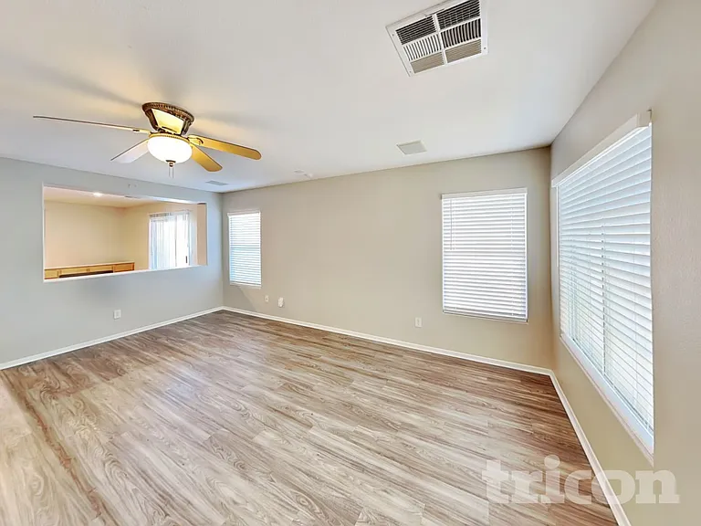 5969 Red Raspberry Ct — Photo 3