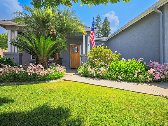 4th image of 2134 N Cottonwood Street