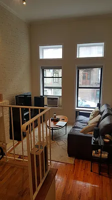 Rented by BLU Real Estate | media 34