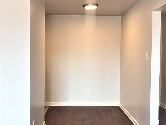 3rd image of 1520 Trenton St #203