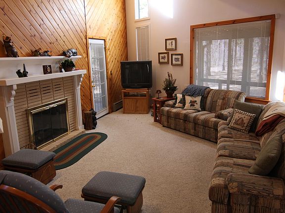 4th image of 7133 Country Club Dr