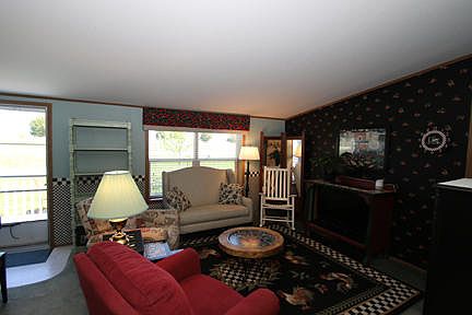2nd image of 709 Mallard Creek Dr